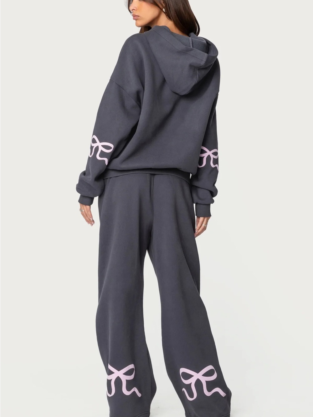 Women’s Bonney Bow Detail Sweatpants - Edikted